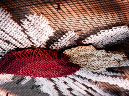 Kunstwerk an der Decke - traditionelle Stickerei an der Decke der 1748 Hotelbar