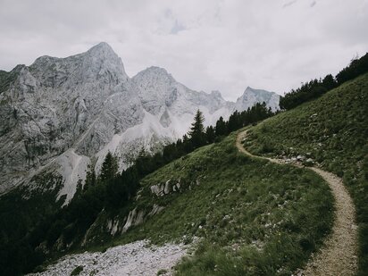 Wanderweg / Trail Tannheimer Tal | Der Engel in Tirol | © Wanderlust Allgäu