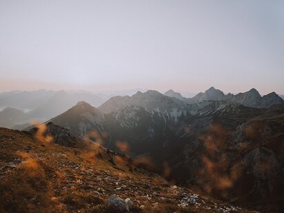 Allgäuer Alpen vom Gipfel fotografiert im Herbst | Der Engel in Tirol