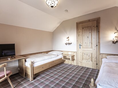 Kategorie Landhaus Zimmer Familien Suite mit Kinderzimmer | Der Engel in Tirol