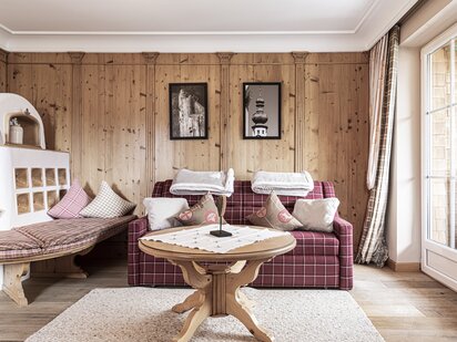 Kategorie Landhaus Zimmer Familien Suite mit Kinderzimmer Wohnraum | Der Engel in Tirol