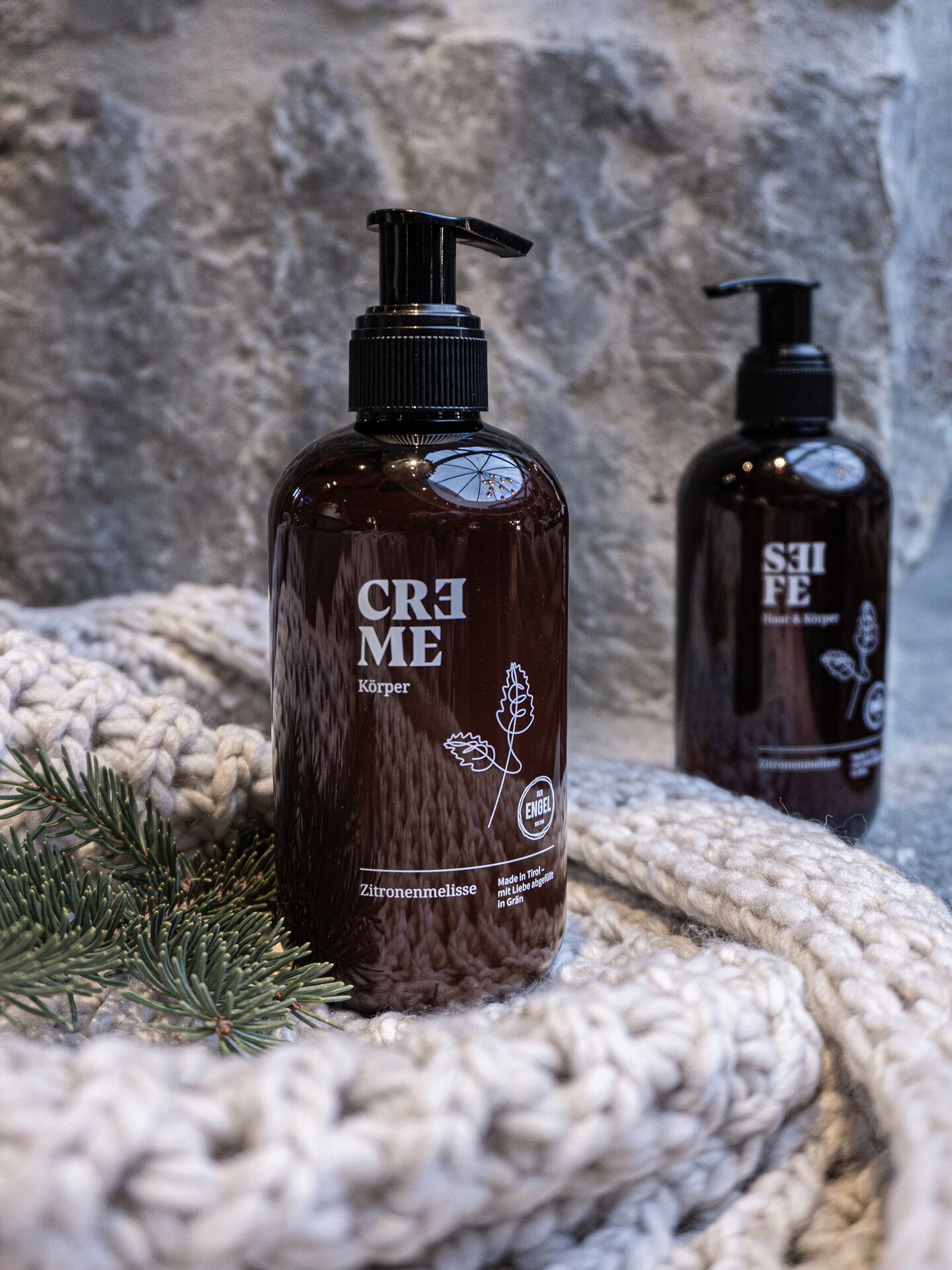 Körper Creme & Seife weihnachtlich dekoriert | Kosmetiklinie Der Engel 