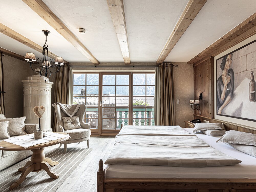 Top Comfort Room