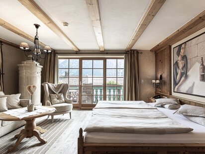 Top Comfort Room