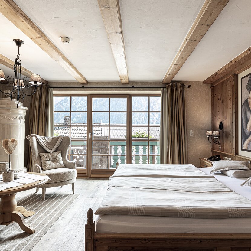 Top Comfort Room